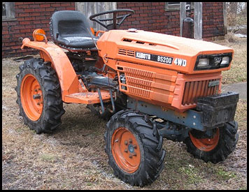 kubota b5200 USZCZELKA GŁOWICY